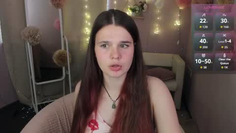 Snapshot of kacey_love chatting on 06/11/26, 02:04 Kacey online show from 06/11/26, 02:04