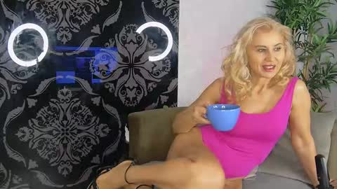 kaceykayx online show from 12/16/25, 05:45