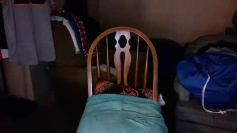 Snapshot of kachen2003 chatting on 12/22/24, 05:12 kachen2003 online show from 12/22/24, 05:12