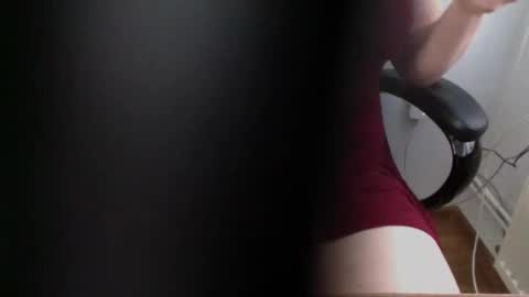 Snapshot of kacperbig98 chatting on 10/21/25, 05:30 kacperbig98 online show from 10/21/25, 05:30