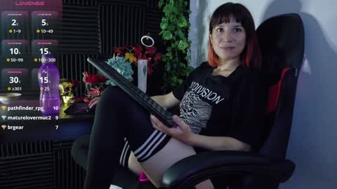 Snapshot of kad_kad chatting on 12/27/24, 12:18 Kanela online show from 12/27/24, 12:18