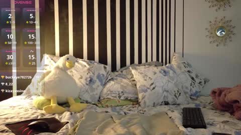 Snapshot of kad_kad chatting on 01/05/25, 10:29 Kanela online show from 01/05/25, 10:29