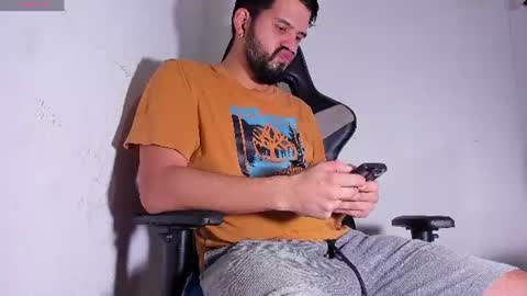 Snapshot of kael_cassian chatting on 06/24/26, 04:44 kael_cassian online show from 06/24/26, 04:44