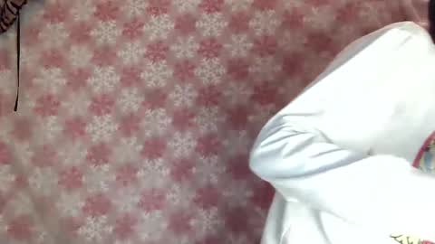 Snapshot of kaelagreen chatting on 02/28/25, 03:37 kaelagreen online show from 02/28/25, 03:37