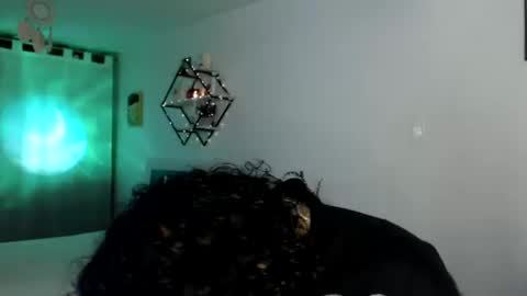      online show from 10/07/25, 05:26