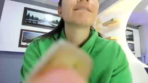 Antonella online show from 03/21/26, 04:39