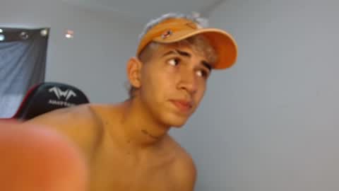 Snapshot of kai_lord_ chatting on 12/17/24, 07:15 Kai online show from 12/17/24, 07:15