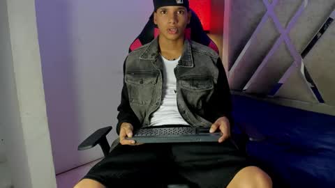 KAI online show from 12/03/25, 03:25