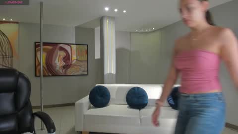 Kaia Ferreira online show from 09/16/25, 12:06