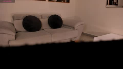 Kaia Ferreira online show from 11/06/25, 07:15