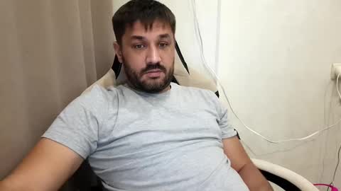 Snapshot of kaifik chatting on 12/16/25, 12:37 kaifik online show from 12/16/25, 12:37