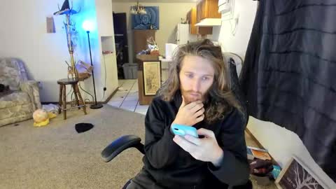 Kaiku77 online show from 11/06/25, 09:05