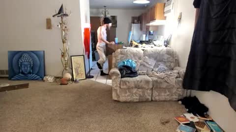 Kaiku77 online show from 11/28/25, 07:05