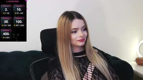 Kailyn online show from 12/15/24, 08:04