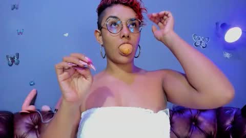 kaira_mosse_ online show from 03/11/26, 12:22