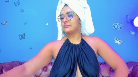 Snapshot of kaira_mosse_ chatting on 04/21/26, 12:00 kaira_mosse_ online show from 04/21/26, 12:00