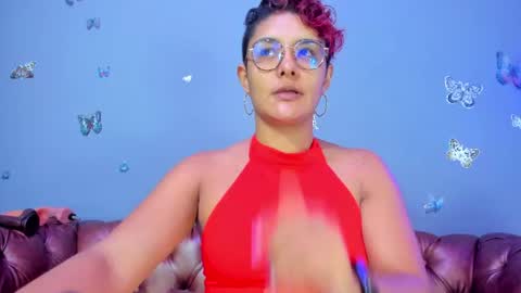 Snapshot of kaira_mosse_ chatting on 06/21/26, 11:35 kaira_mosse_ online show from 06/21/26, 11:35