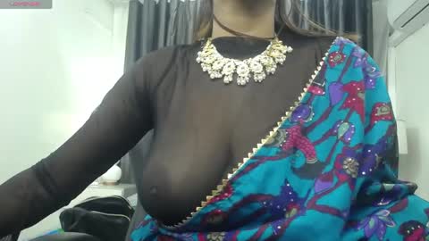 Kaira online show from 05/08/26, 12:10