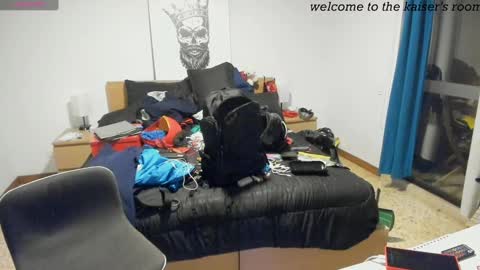 kaiser679 online show from 12/27/24, 10:23