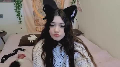 Snapshot of kaisythesmall chatting on 10/20/25, 08:26 Kessy online show from 10/20/25, 08:26