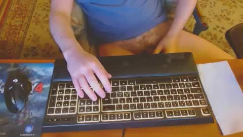 Leon online show from 12/24/24, 06:50