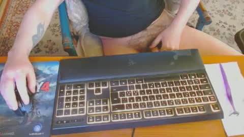 Leon online show from 01/11/25, 12:40