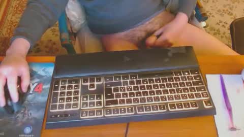 Leon online show from 01/20/25, 04:12