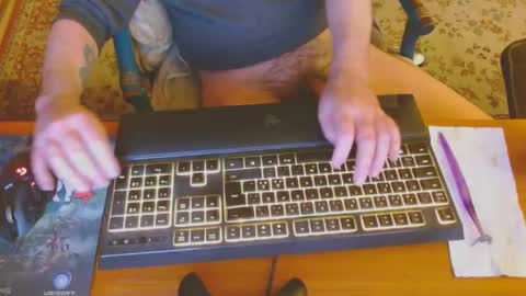 Leon online show from 01/22/25, 09:21