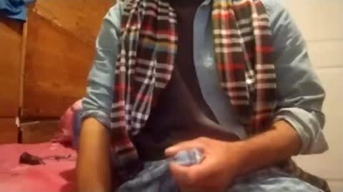 kakaroto30102 online show from 11/14/25, 06:23