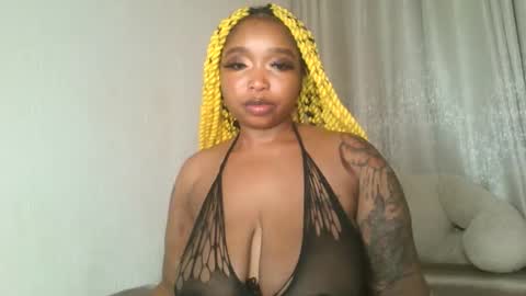 Snapshot of kakey_love chatting on 12/15/24, 02:52 kakey love online show from 12/15/24, 02:52
