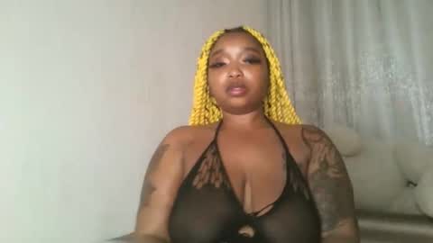 Snapshot of kakey_love chatting on 12/15/24, 10:07 kakey love online show from 12/15/24, 10:07