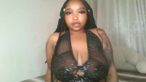 Snapshot of kakey_love chatting on 01/03/25, 04:11 kakey love online show from 01/03/25, 04:11