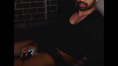 Snapshot of kaku69696 chatting on 01/05/25, 05:30 Vicky online show from 01/05/25, 05:30