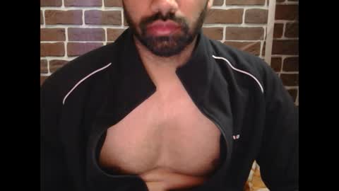 Snapshot of kaku69696 chatting on 01/07/25, 05:43 Vicky online show from 01/07/25, 05:43