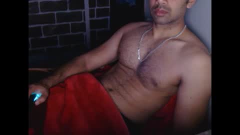 Snapshot of kaku69696 chatting on 03/01/25, 06:32 Vicky online show from 03/01/25, 06:32