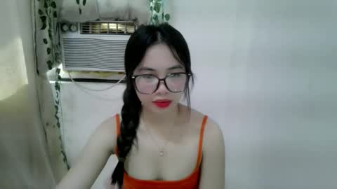 Snapshot of kalag_kalag chatting on 11/05/25, 05:18 Chenny online show from 11/05/25, 05:18
