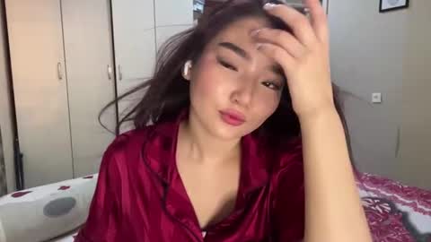 Sakura online show from 07/23/26, 02:04