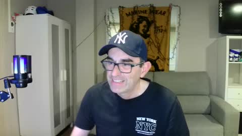 Snapshot of kalem48 chatting on 01/24/25, 05:11 MusicMen49 online show from 01/24/25, 05:11