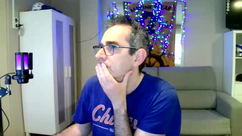 Snapshot of kalem48 chatting on 02/10/25, 09:36 MusicMen49 online show from 02/10/25, 09:36