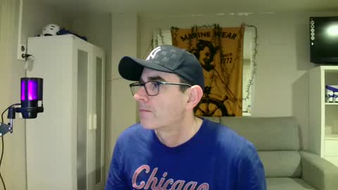 Snapshot of kalem48 chatting on 02/26/25, 12:49 MusicMen49 online show from 02/26/25, 12:49