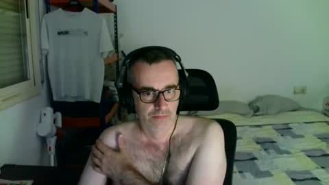 Snapshot of kalem48 chatting on 07/05/26, 10:50 MusicMen49 online show from 07/05/26, 10:50