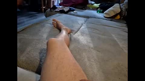 Snapshot of kalendr chatting on 12/14/25, 08:52 Kalendr online show from 12/14/25, 08:52