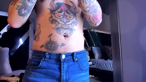 Snapshot of kaletattoos chatting on 01/31/25, 09:16 Kale online show from 01/31/25, 09:16