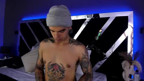 Snapshot of kaletattoos chatting on 03/06/25, 03:02 Kale online show from 03/06/25, 03:02