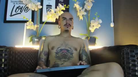 Snapshot of kaletattoos chatting on 09/15/25, 11:54 Kale online show from 09/15/25, 11:54
