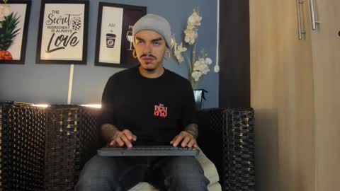 Kale online show from 12/03/25, 10:57