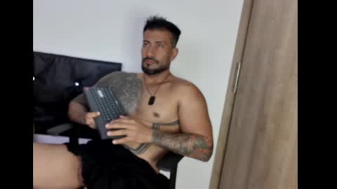 Snapshot of kaleth_price chatting on 03/08/25, 12:00 Kaleth Price online show from 03/08/25, 12:00