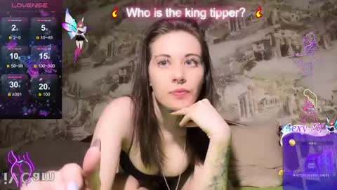 Hi my name is Kaley Today Im streaming with my friend Di  online show from 08/01/26, 11:14