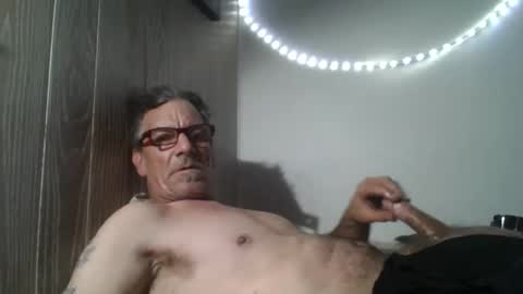 kalifornia91666 online show from 12/22/25, 07:05