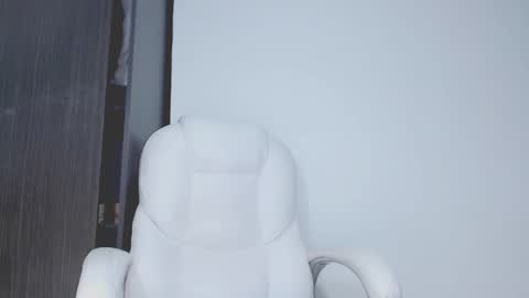 Hannah online show from 01/12/26, 01:00